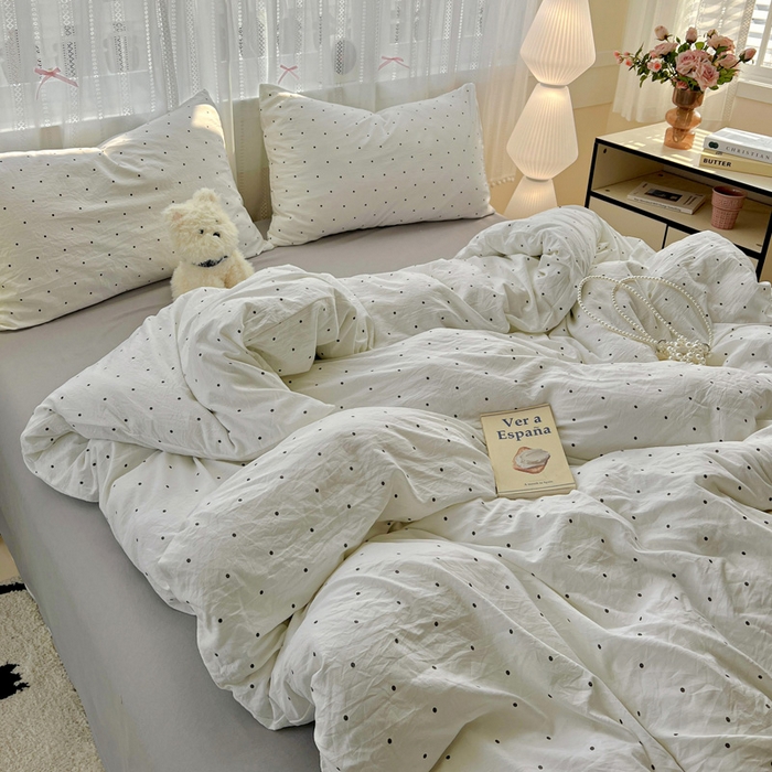 91家纺网 家纺一手货源 找家纺 朵朵家纺2025直播云感床单款三四件套水洗简约风小碎花被套床笠三四件套 波点白