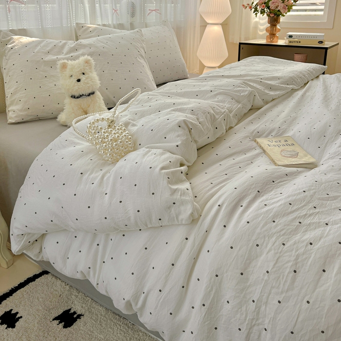 91家纺网 家纺一手货源 找家纺 朵朵家纺2025直播云感床单款三四件套水洗简约风小碎花被套床笠三四件套 波点白