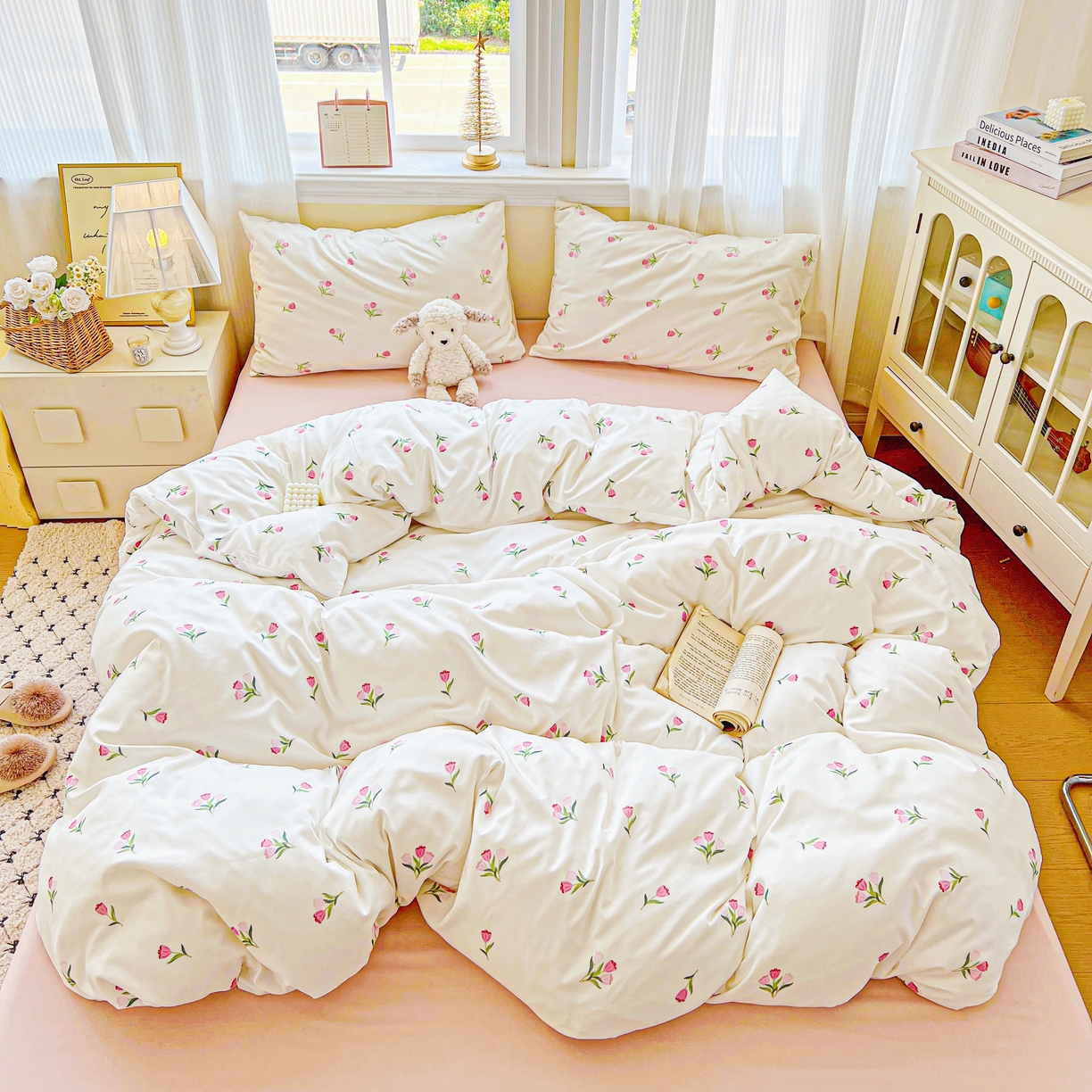 91家纺网 家纺一手货源 找家纺 朵朵家纺2025直播云感床单款三四件套水洗简约风小碎花被套床笠三四件套 郁金香