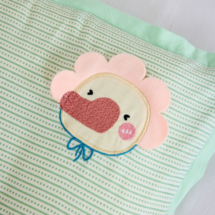 91家纺网 家纺一手货源 找家纺 昕科 2025新款亲肤舒适全棉纯棉萌趣决明子儿童枕枕头枕芯 绿油油小鸭子 30x49cm/只