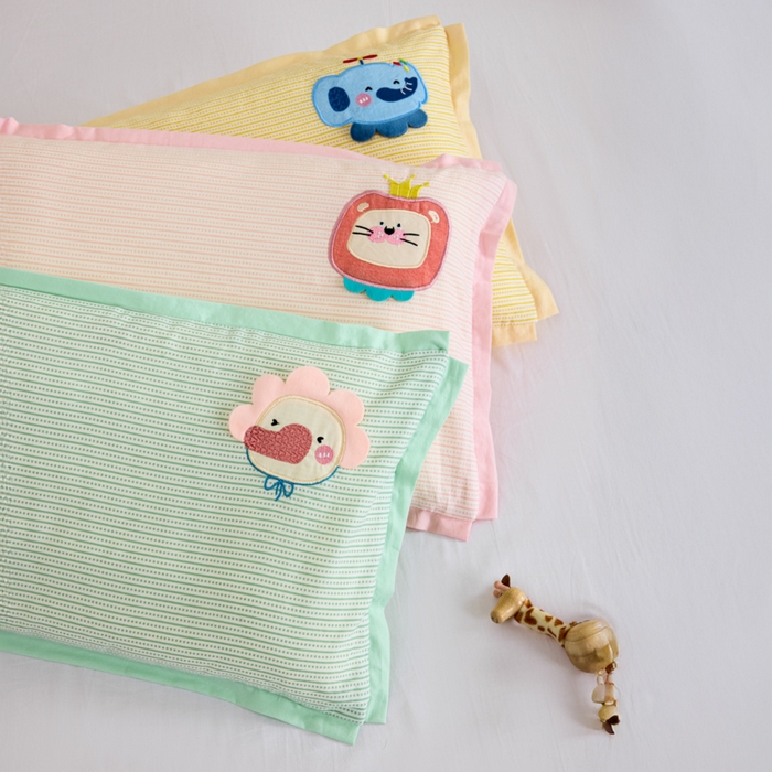 91家纺网 家纺一手货源 找家纺 （总）昕科 2025新款亲肤舒适全棉纯棉萌趣决明子儿童枕枕头枕芯