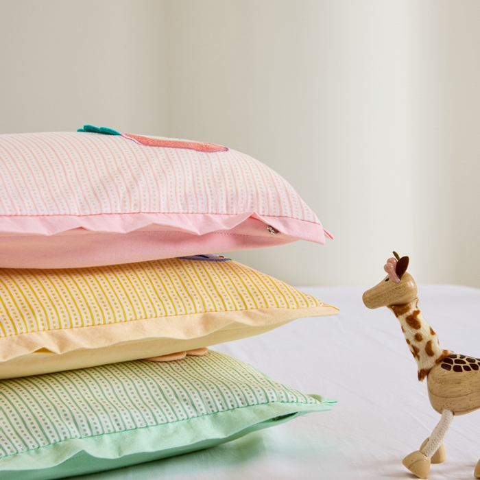 91家纺网 家纺一手货源 找家纺 （总）昕科 2025新款亲肤舒适全棉纯棉萌趣决明子儿童枕枕头枕芯