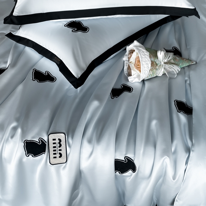 91家纺网 家纺一手货源 找家纺 红嘴企鹅 2025新款冰丝夏被夏凉被空调被四件套-浪漫兔 浪漫兔-蓝色