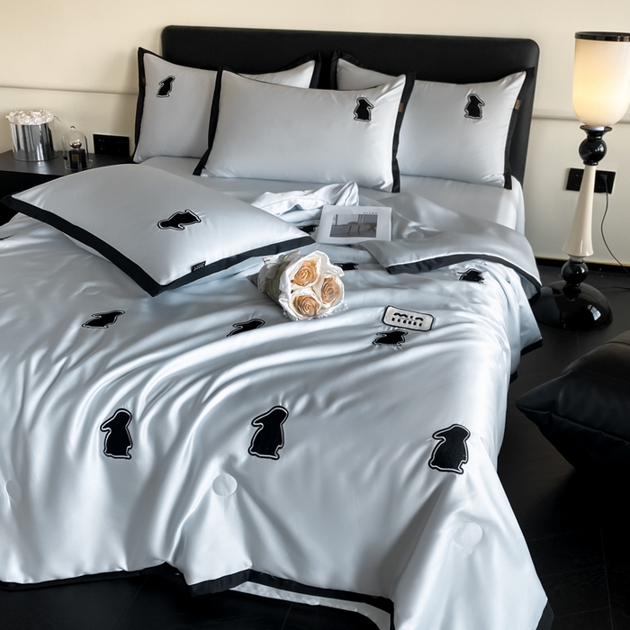 91家纺网 家纺一手货源 找家纺 红嘴企鹅 2025新款冰丝夏被夏凉被空调被四件套-浪漫兔 浪漫兔-蓝色