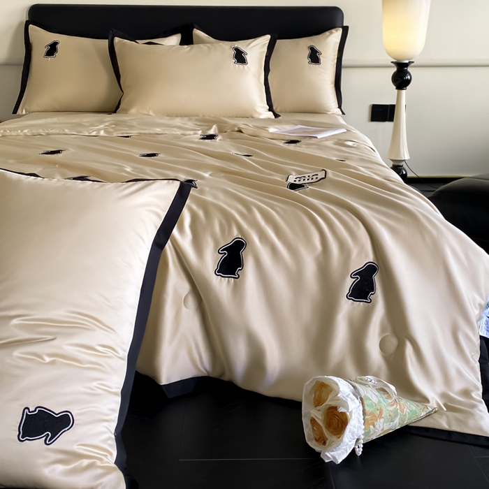 91家纺网 家纺一手货源 找家纺 红嘴企鹅 2025新款冰丝夏被夏凉被空调被四件套-浪漫兔 浪漫兔-香槟