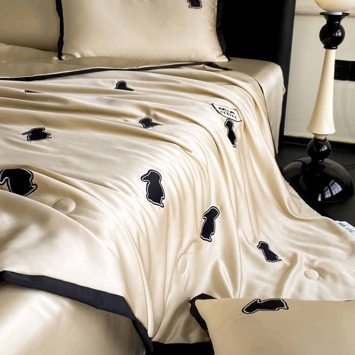 91家纺网 家纺一手货源 找家纺 红嘴企鹅 2025新款冰丝夏被夏凉被空调被四件套-浪漫兔 浪漫兔-香槟