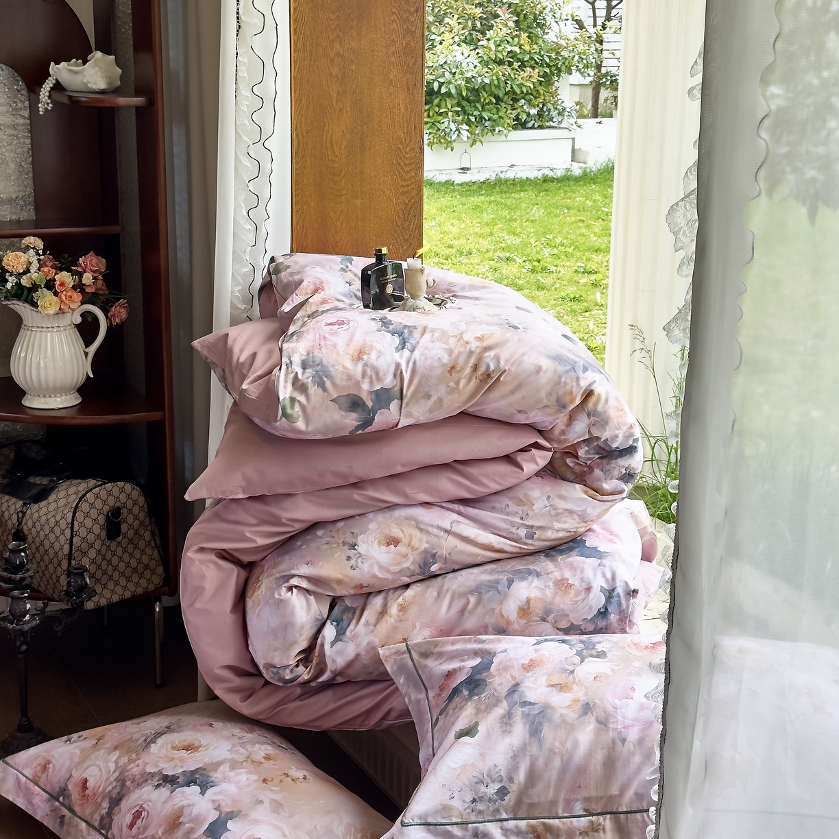 91家纺网 家纺一手货源 找家纺 由丽家纺 2025新款亲肤舒适全棉纯棉臻棉数码印花四件套系列 繁花似锦