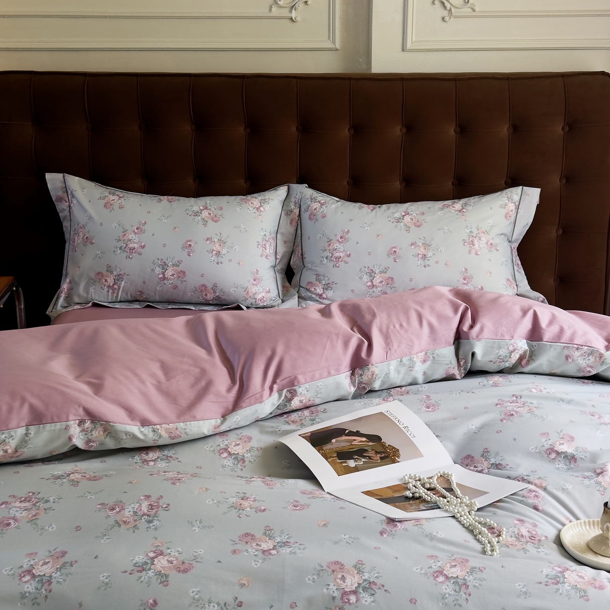 91家纺网 家纺一手货源 找家纺 由丽家纺 2025新款亲肤舒适全棉纯棉臻棉数码印花四件套系列 金溪-灰