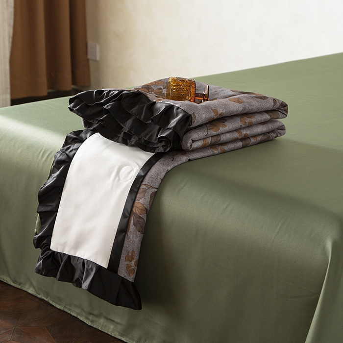 91家纺网 家纺一手货源 找家纺 富宁家纺 2025新款高端时尚大红色婚庆刺绣木锦棉四件套【提供买家秀】花开浪漫