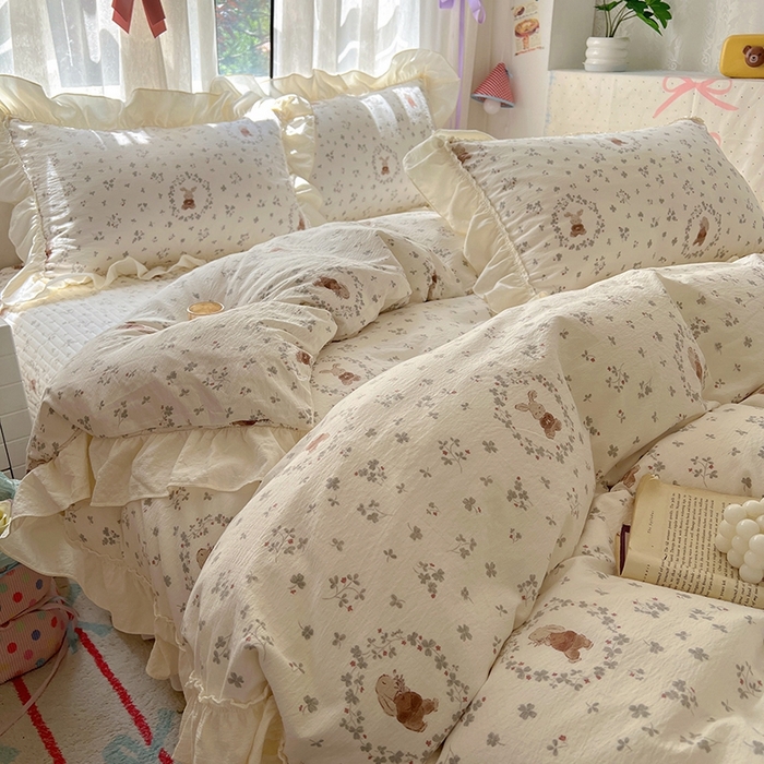 91家纺网 家纺一手货源 找家纺 美梦家纺2025新款皱皱纱花边被套床盖四件套 彼得小兔