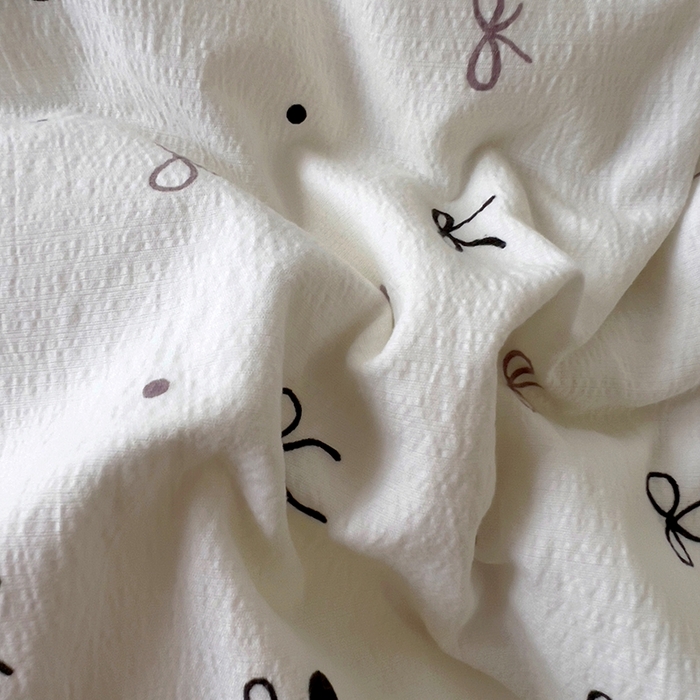 91家纺网 家纺一手货源 找家纺 美梦家纺2025新款皱皱纱花边被套床盖四件套 黑樱梦境