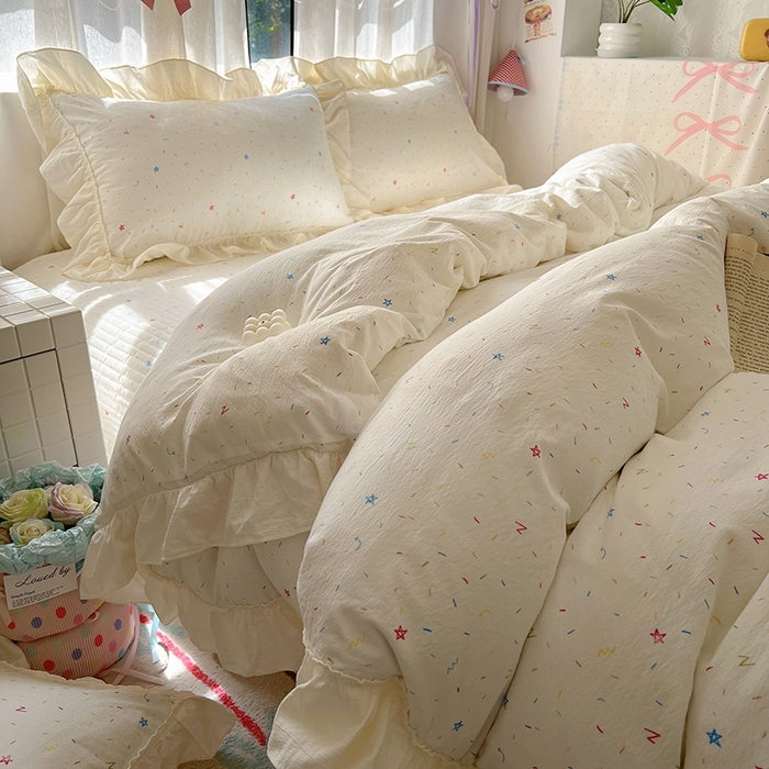 91家纺网 家纺一手货源 找家纺 美梦家纺2025新款皱皱纱花边被套床盖四件套 蜡笔画