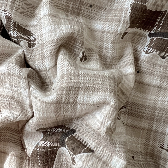 91家纺网 家纺一手货源 找家纺 美梦家纺2025新款皱皱纱花边被套床盖四件套 巧克力狗狗