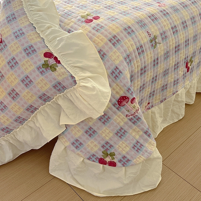 91家纺网 家纺一手货源 找家纺 美梦家纺2025新款皱皱纱花边被套床盖四件套 森田园野