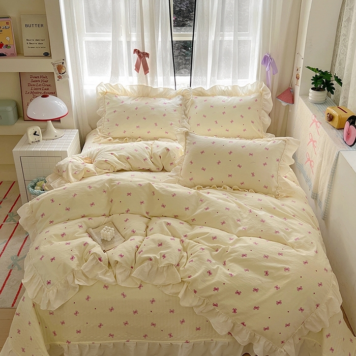 91家纺网 家纺一手货源 找家纺 美梦家纺2025新款皱皱纱花边被套床盖四件套 相思粉