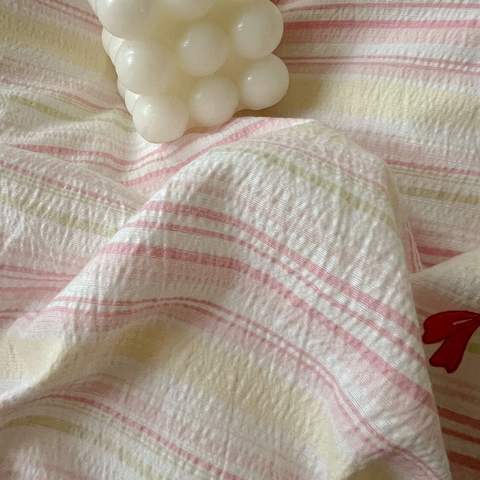 91家纺网 家纺一手货源 找家纺 美梦家纺2025新款皱皱纱花边被套床盖四件套 遇见彩虹