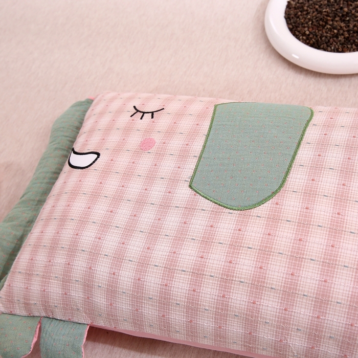 91家纺网 家纺一手货源 找家纺 珍贝2025新款全棉水洗棉儿童学生枕荞麦枕 酣睡象-粉色30*35一对