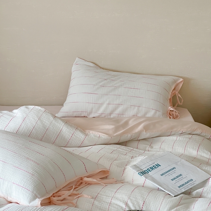 91家纺网 家纺一手货源 找家纺 小春日和2025新款皱皱纱水洗穿绳渐变工艺四件套 弥野 粉