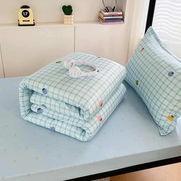 91家纺网 家纺一手货源 找家纺 锦润家纺2025新款全棉13372学生三件套纯棉宿舍六件套 水果波波