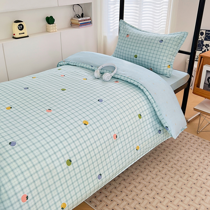 91家纺网 家纺一手货源 找家纺 锦润家纺2025新款全棉13372学生三件套纯棉宿舍六件套 水果波波