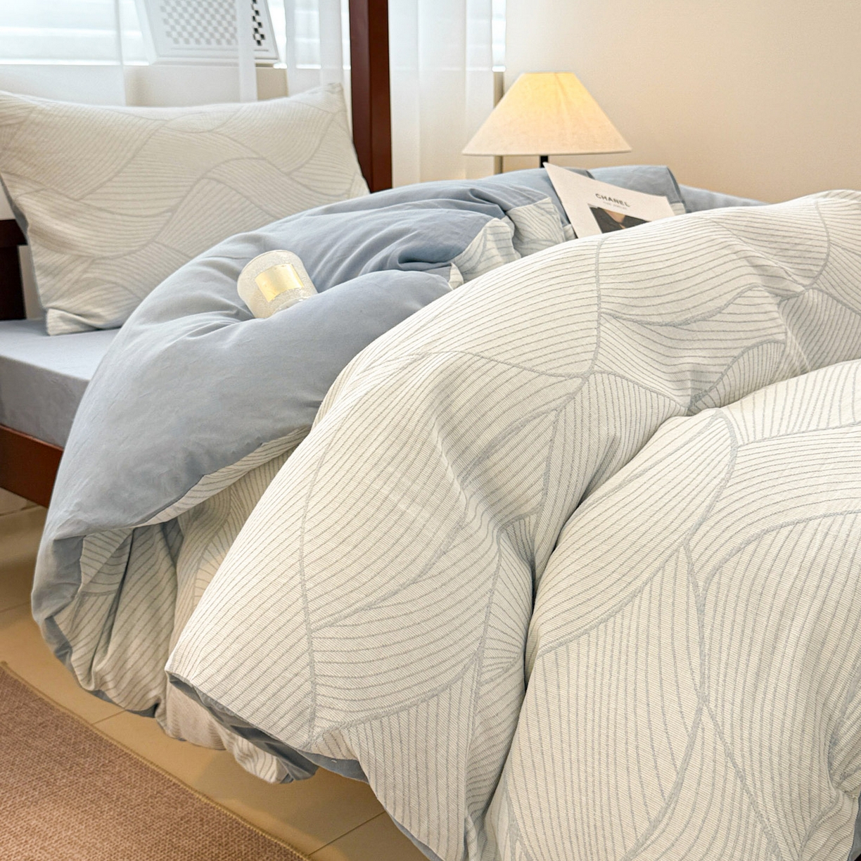 91家纺网 家纺一手货源 找家纺 眠博士 2025新款A类全棉纯棉色织提花三层纱三四件套学生三件套宿舍上下铺 三层纱套件-曲线-蓝