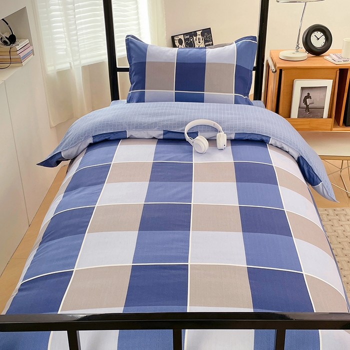 91家纺网 家纺一手货源 找家纺 锦润家纺2025新款全棉13372学生三件套纯棉宿舍六件套 初遇-蓝