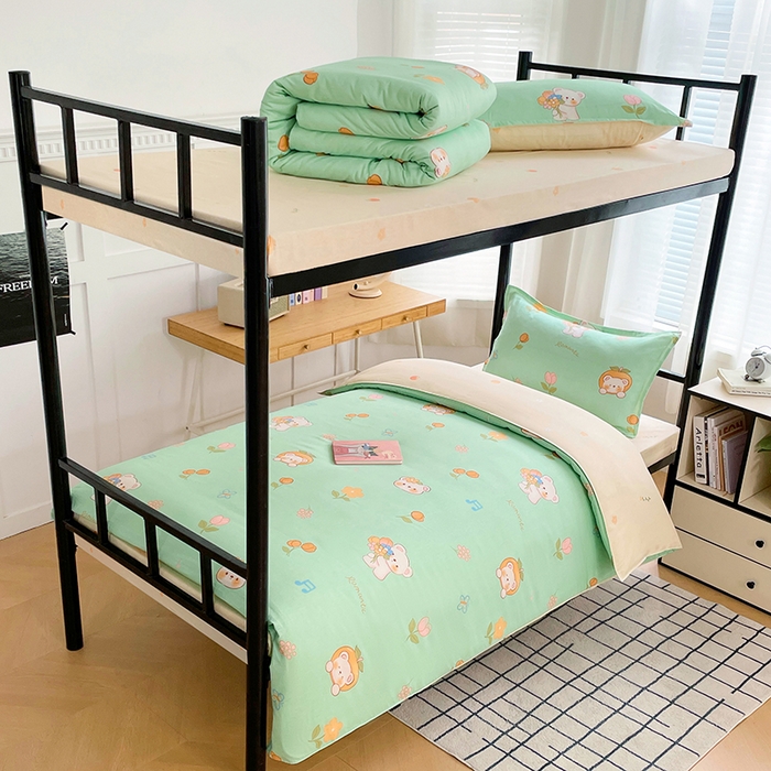 91家纺网 家纺一手货源 找家纺 锦润 2025新款印花12868全棉学生宿舍三件套纯棉六件套可爱熊仔-绿