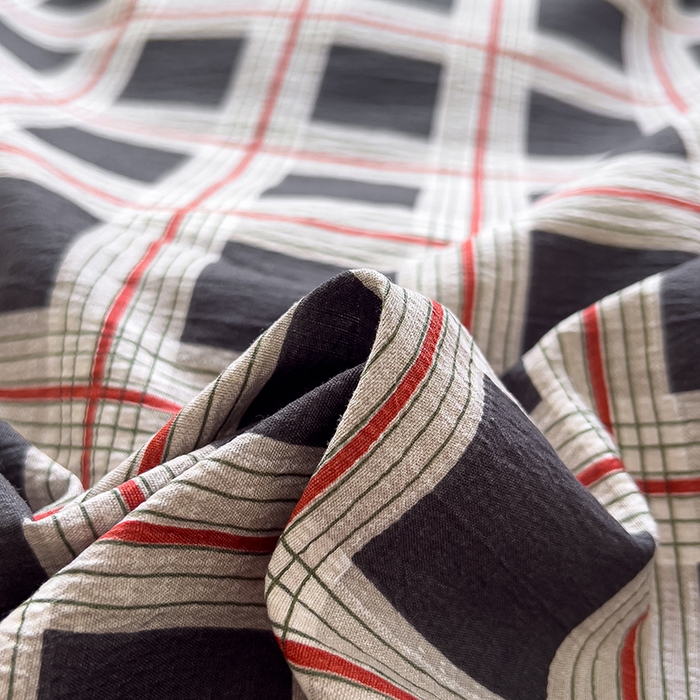 91家纺网 家纺一手货源 找家纺 希丞2025新款复古格子双层纱水洗棉四件套 巴黎之约