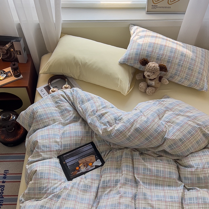 91家纺网 家纺一手货源 找家纺 希丞2025新款复古格子双层纱水洗棉四件套 海盐蓝格
