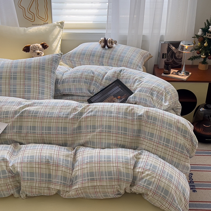 91家纺网 家纺一手货源 找家纺 希丞2025新款复古格子双层纱水洗棉四件套 海盐蓝格