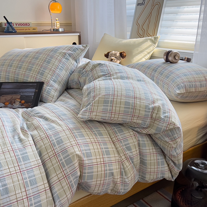 91家纺网 家纺一手货源 找家纺 希丞2025新款复古格子双层纱水洗棉四件套 海盐蓝格