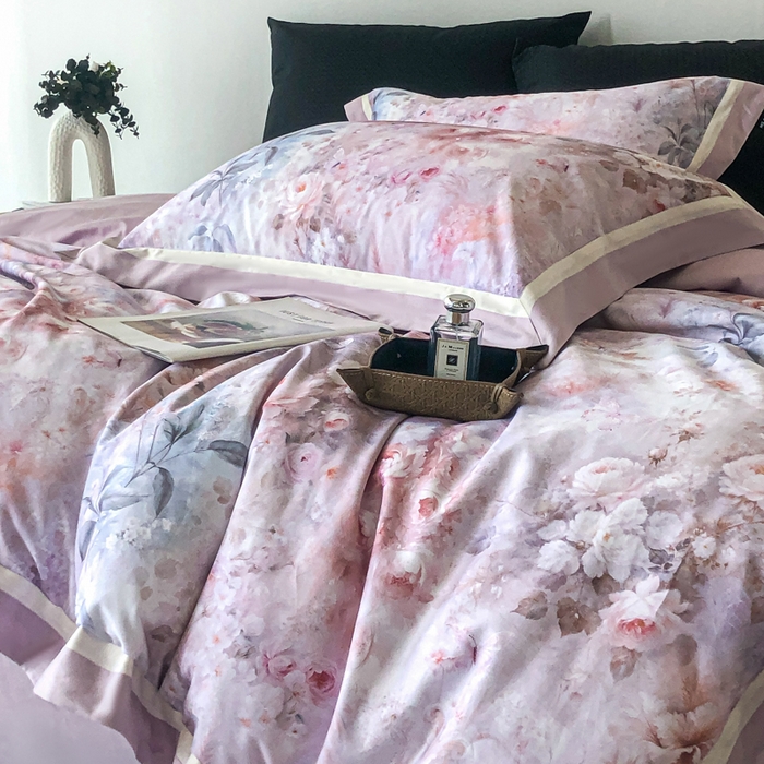 91家纺网 家纺一手货源 找家纺 禾时 2025新款高端100S长绒棉数码印花双拼边全棉纯棉四件套 月畔花香