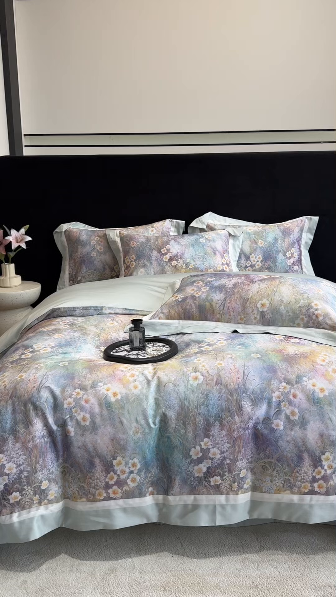 91家纺网 家纺一手货源 找家纺 禾时 2025新款高端100S长绒棉数码印花双拼边全棉纯棉四件套 自然逸梦-绿