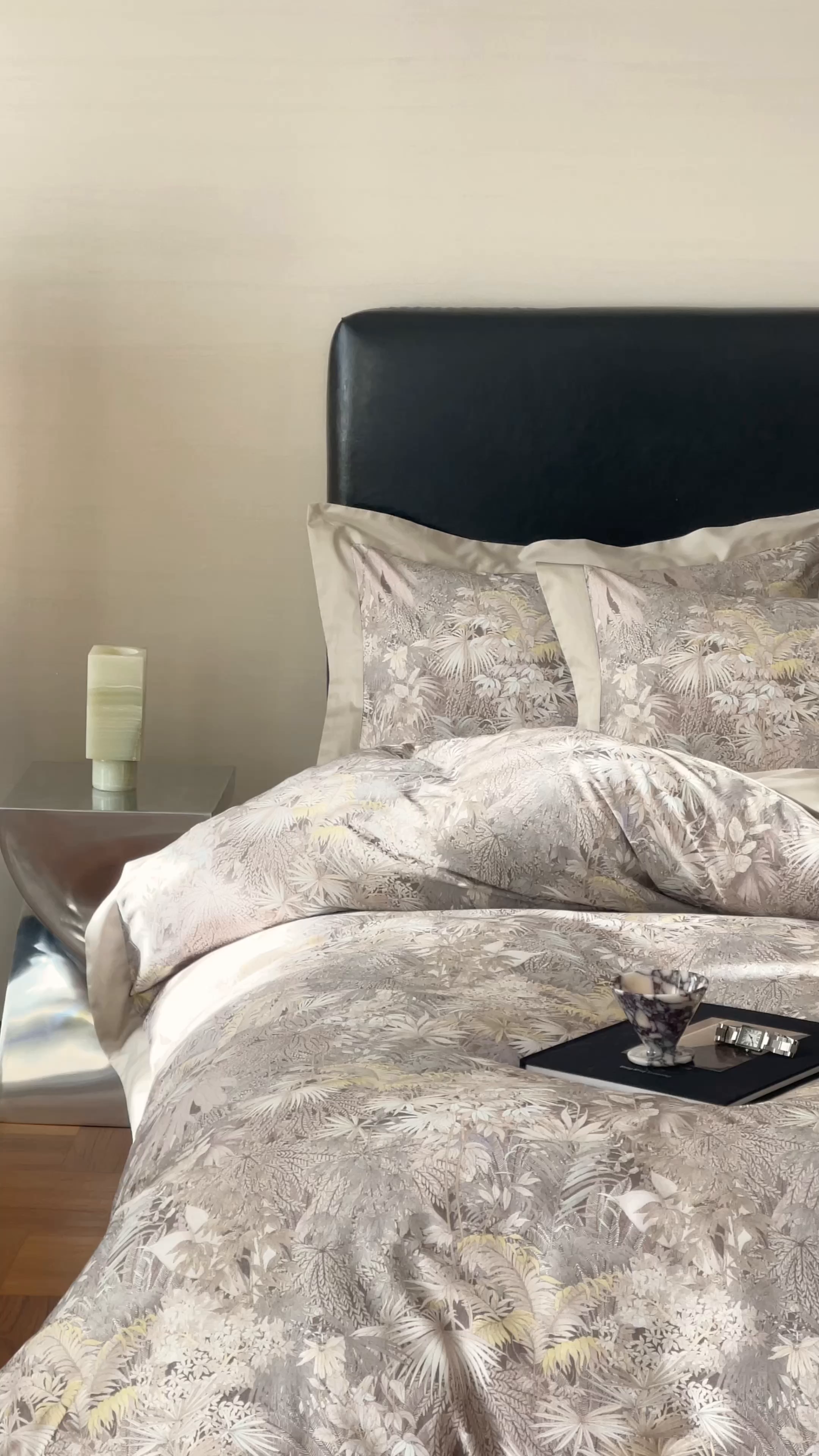 91家纺网 家纺一手货源 找家纺 禾时 2025新款高端100S长绒棉数码印花双拼边全棉纯棉四件套 绮丽山河