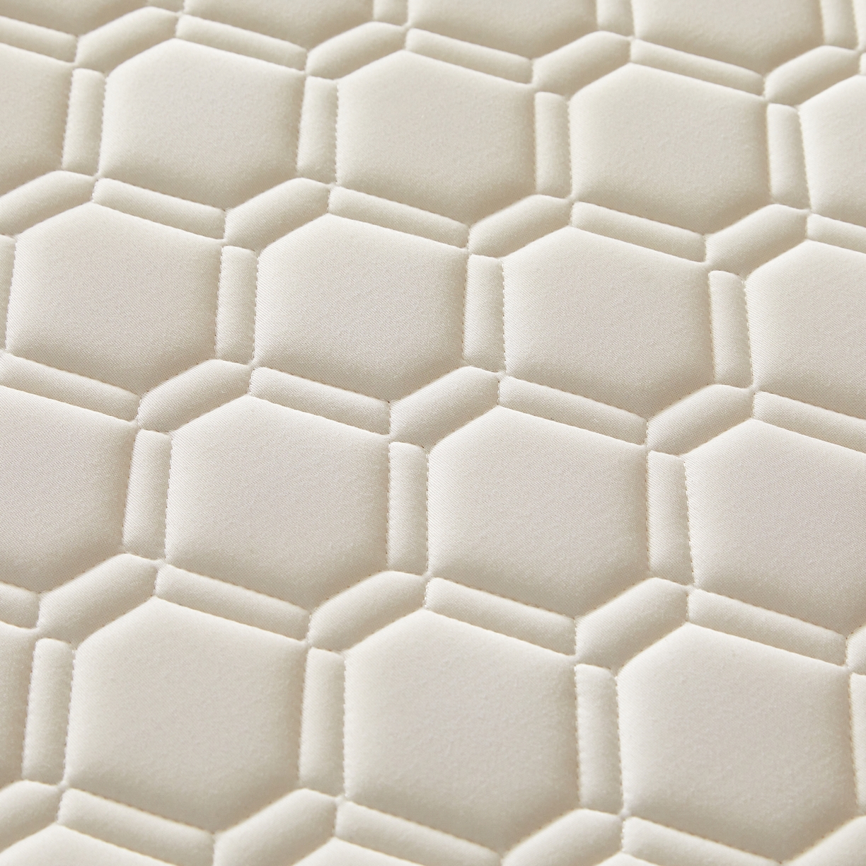 91家纺网 家纺一手货源 找家纺 希廷顿 2025春夏新款足球床垫单床垫 白色-足球-H烫画