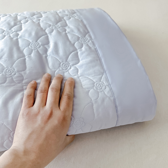 91家纺网 家纺一手货源 找家纺 金喜 2025新款高档100支全棉枕套纯棉宽边枕头套枕头罩 铃兰