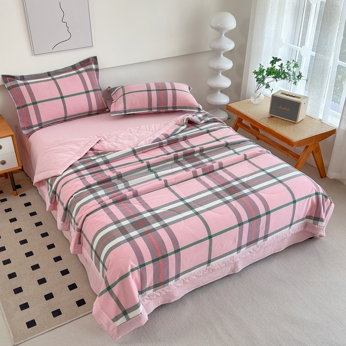 91家纺网 家纺一手货源 找家纺 价格下调三沁2025最新A类大豆纤维全棉色织水洗棉夏被四件套夏凉被空调被子无印良品 粉色恋人