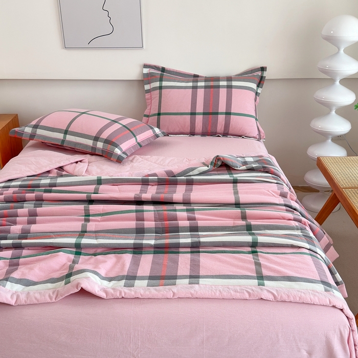 91家纺网 家纺一手货源 找家纺 价格下调三沁2025最新A类大豆纤维全棉色织水洗棉夏被四件套夏凉被空调被子无印良品 粉色恋人