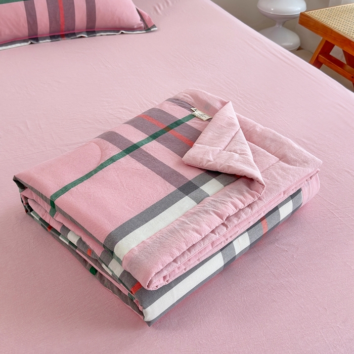 91家纺网 家纺一手货源 找家纺 价格下调三沁2025最新A类大豆纤维全棉色织水洗棉夏被四件套夏凉被空调被子无印良品 粉色恋人