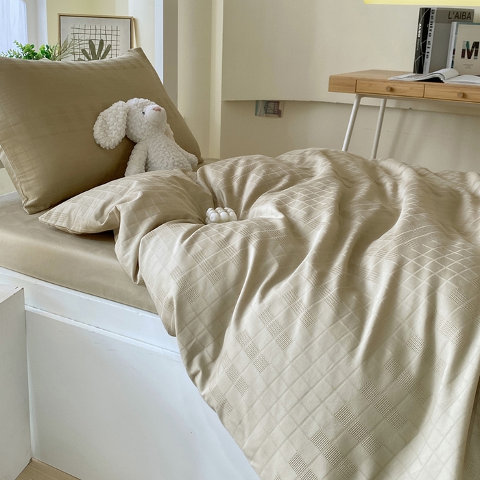 91家纺网 家纺一手货源 找家纺 （总）金鑫汇 2025新款纯色提花三件套