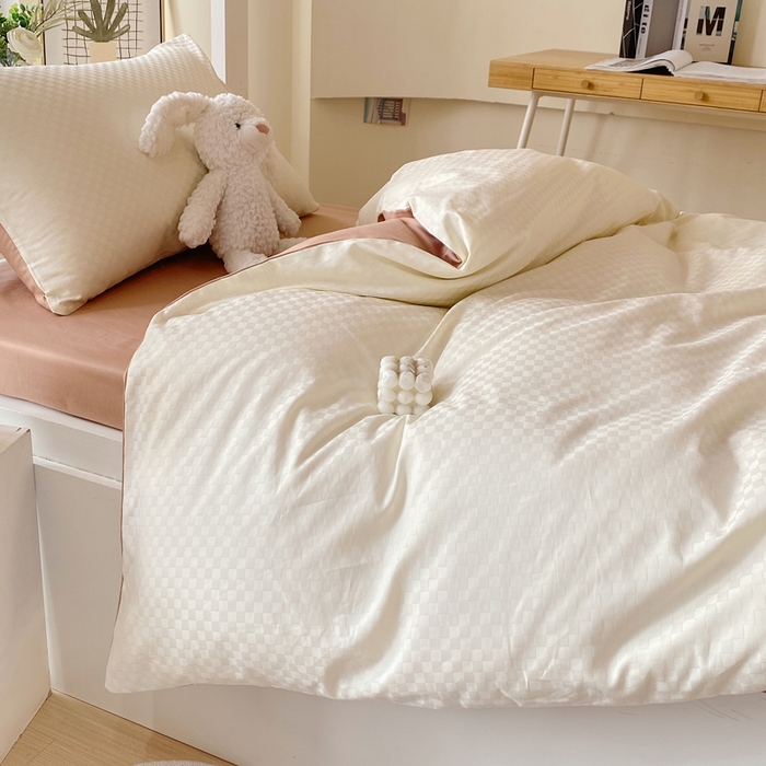 91家纺网 家纺一手货源 找家纺 金鑫汇 2025新款纯色提花三件套 奶昔白+咖