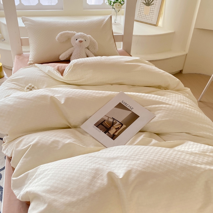 91家纺网 家纺一手货源 找家纺 金鑫汇 2025新款纯色提花三件套 奶昔白+咖