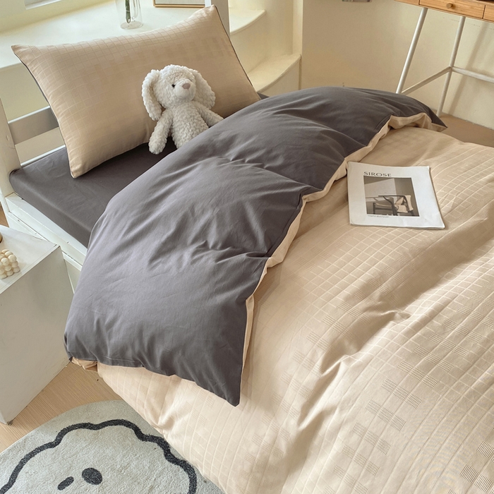 91家纺网 家纺一手货源 找家纺 金鑫汇 2025新款纯色提花三件套 纵横阡陌