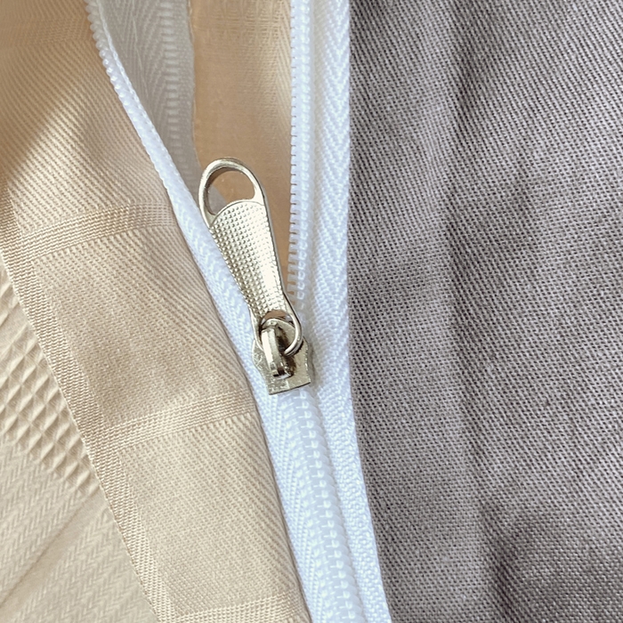 91家纺网 家纺一手货源 找家纺 金鑫汇 2025新款纯色提花三件套 纵横阡陌