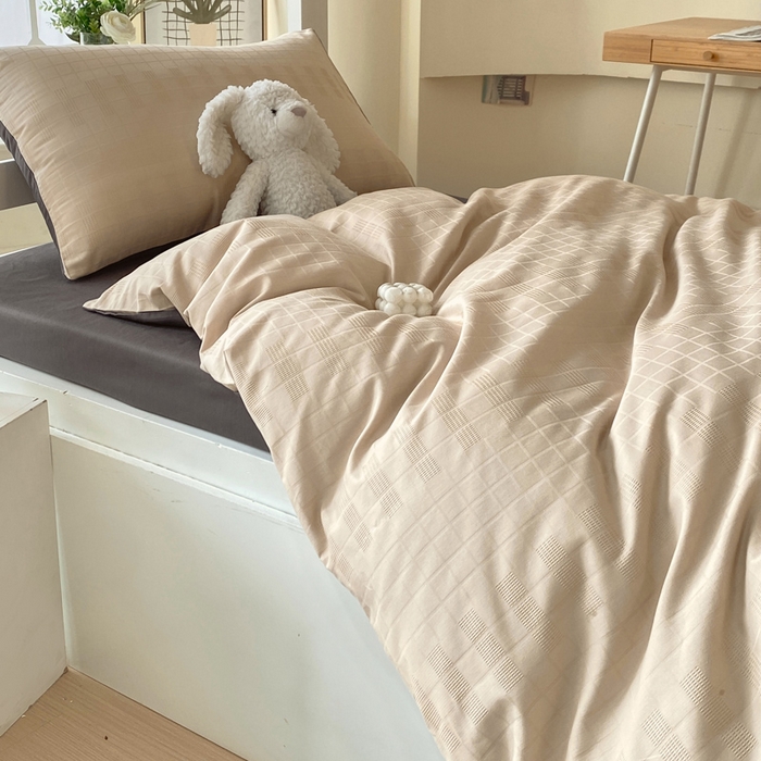 91家纺网 家纺一手货源 找家纺 金鑫汇 2025新款纯色提花三件套 纵横阡陌