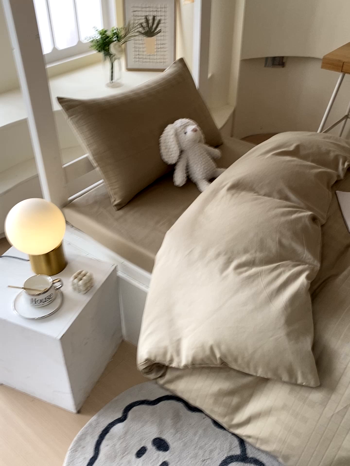 91家纺网 家纺一手货源 找家纺 （总）金鑫汇 2025新款纯色提花三件套