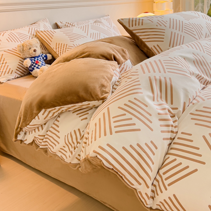 91家纺网 家纺一手货源 找家纺 金鑫汇家纺 2025新款全棉纯棉棉加豆豆绒棉加绒系列四件套 棉加绒-棉加绒-简格卡琪