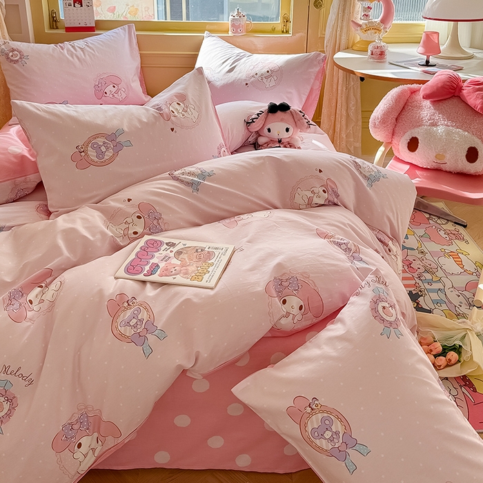 91家纺网 家纺一手货源 找家纺 蓝邻家纺 2025年新款三丽鸥正版授权全棉印花四件套系列-大床图 小兔美乐蒂