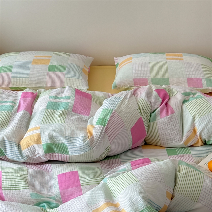 91家纺网 家纺一手货源 找家纺 山舍家居 2025新款母婴级全棉双层皱皱纱四件套 玫莓芭乐-黄