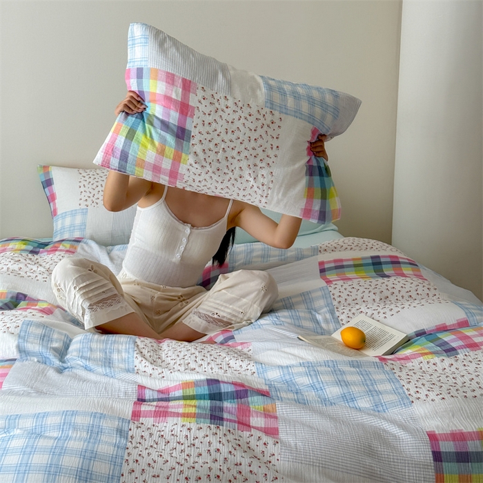 91家纺网 家纺一手货源 找家纺 山舍家居 2025新款母婴级全棉双层皱皱纱四件套 柏林花事